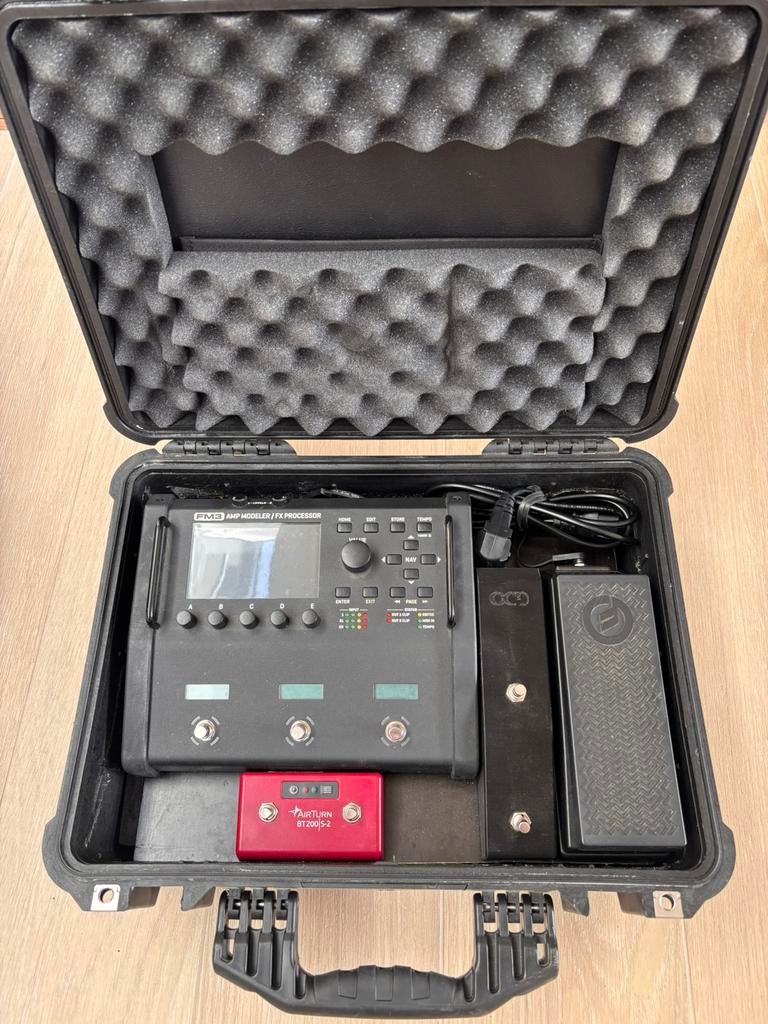 Fractal fm3 + fc-6 mkII, Muziek en Instrumenten, Effecten, Zo goed als nieuw, Multi-effect, Ophalen