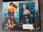 Gal gadot autograph met coa, Enlèvement, Comme neuf