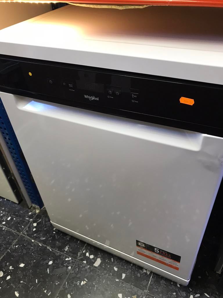 Vaatwasser -40% BOSCH/AEG... vanaf 299€, Elektronische apparatuur, Vaatwasmachines, Nieuw