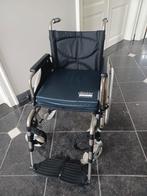 Fauteuil roulant Vermeiren V200 en parfait état et pliable, Enlèvement, Comme neuf, Fauteuil roulant à pousser