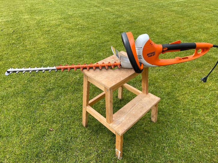Taille-haie électrique Stihl HSE 81 - 60 cm, Jardin & Terrasse, Taille-haies, Utilisé, Électrique, Enlèvement