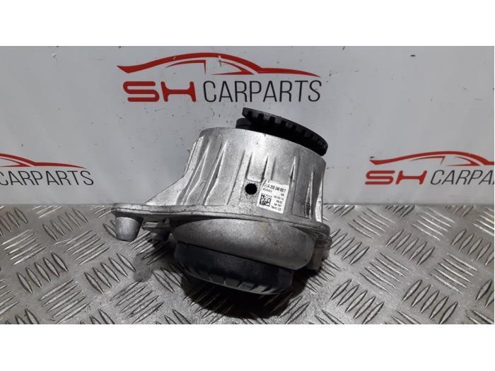 Support moteur d'un Mercedes C-Klasse, 3 mois de garantie, Utilisé, -, -