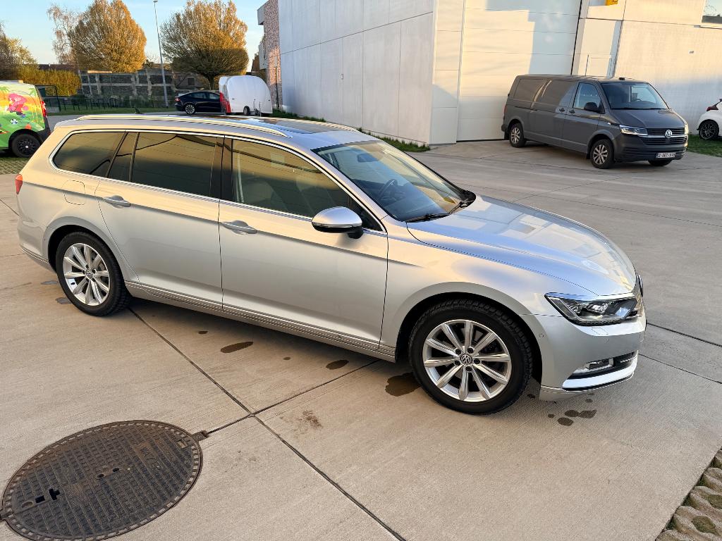 Volkswagen Passat Variant 1.4 TSI ACT Highline-benzine-man, Auto's, Voorwielaandrijving, 4 cilinders, 120 kW, Zilver of Grijs