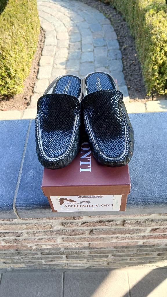 pantoffels,dames,Antonio Conti,maat 37,zwart,perfecte staat, Ophalen, Zo goed als nieuw, Zwart