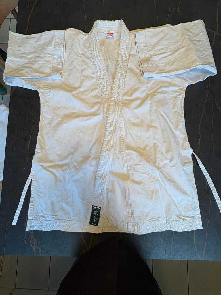 Karate gi Kaiten kimono 180 cm, Sport en Fitness, Vechtsporten en Zelfverdediging, Ophalen, Zo goed als nieuw, Karate, Vechtsportkleding