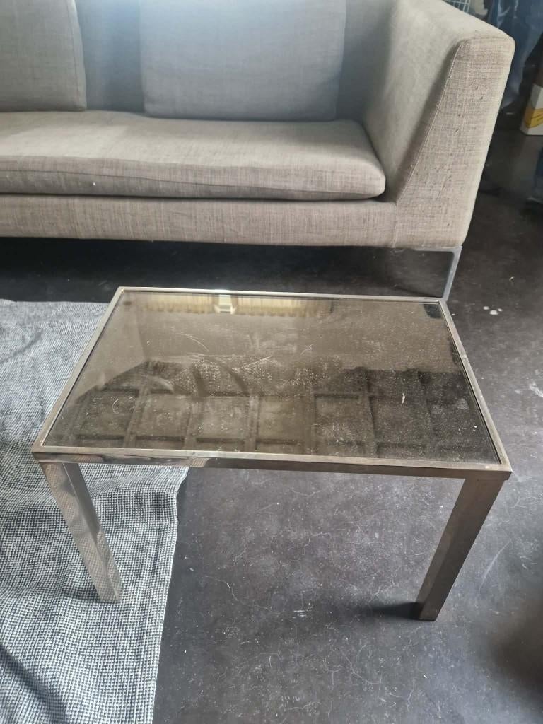 BIJZETTAFELTJES, Enlèvement, Verre