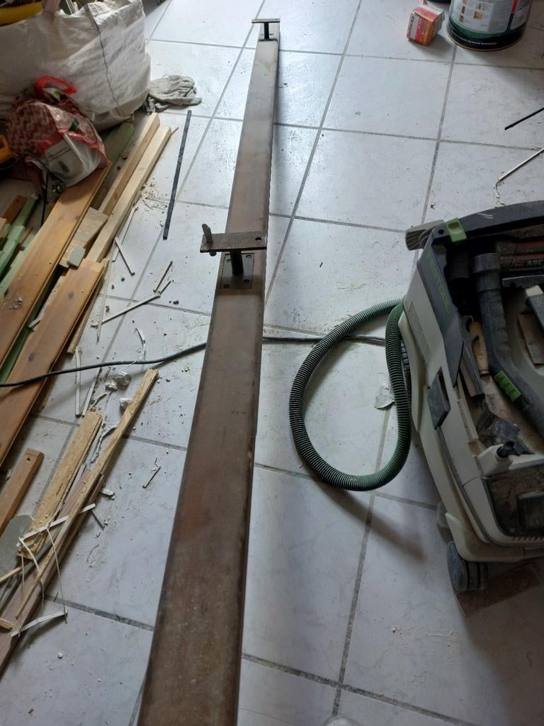 Rampe escalier, Enlèvement