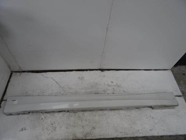 GARNITURE SEUIL DE PORTE BMW 1 serie (E81) (57683601), Autos : Pièces & Accessoires, Mevr. I. Hauben, Utilisé, BMW, Rue de l'Espoir 34 34
4030  GRIVEGNÉE, BE