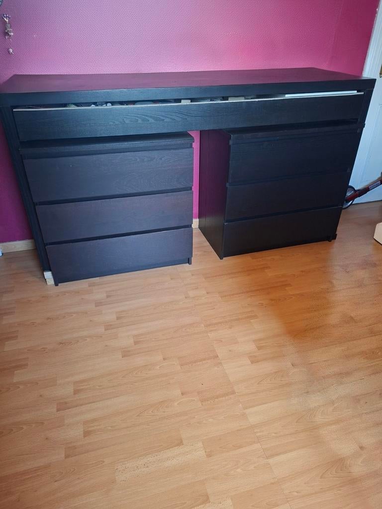 2 commodes noires Malm + coiffeuse