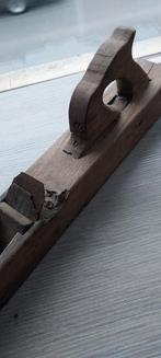 grote oude schaaf van het merk Mutzig, Envoi