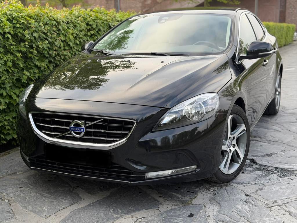 Volvo v40 1.6d / Automaat / Garantie, Autos, Cuir, Achat, Beige, Entreprise