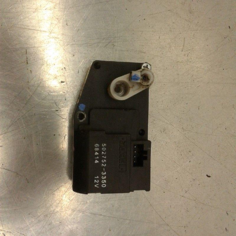 ACTIONNEUR MOTEUR VOLET CHAUFFAGE Mitsubishi L-200, Utilisé, Mitsubishi