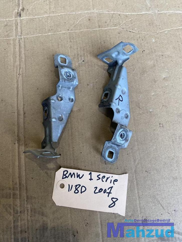 BMW 1 SERIE E87 Zijscherm steun houder links rechts, Auto-onderdelen, Carrosserie, BMW, Gebruikt