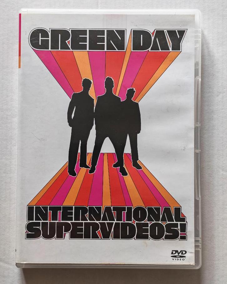 GREEN DAY - International supervideos! (DVD), Cd's en Dvd's, Dvd's | Muziek en Concerten, Zo goed als nieuw, Muziek en Concerten