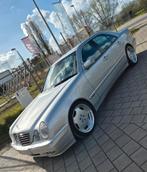 Mercedes w210 avantgarde, Autos, Argent ou Gris, Achat, 5 portes, Automatique