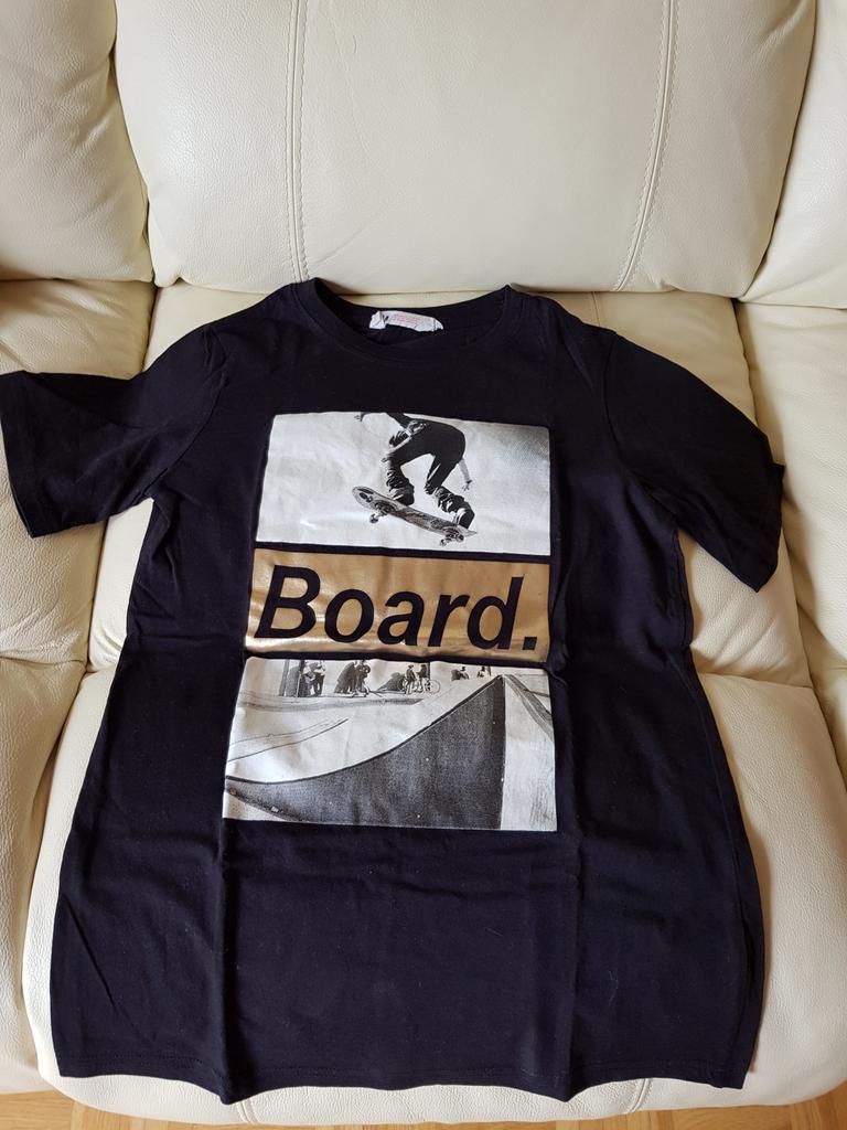 T-Shirt, zwart, goud, zilver, maat 146, korte mouw, Kinderen en Baby's, Kinderkleding | Maat 146, Ophalen, Zo goed als nieuw