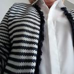 Vest met franjes, Ophalen