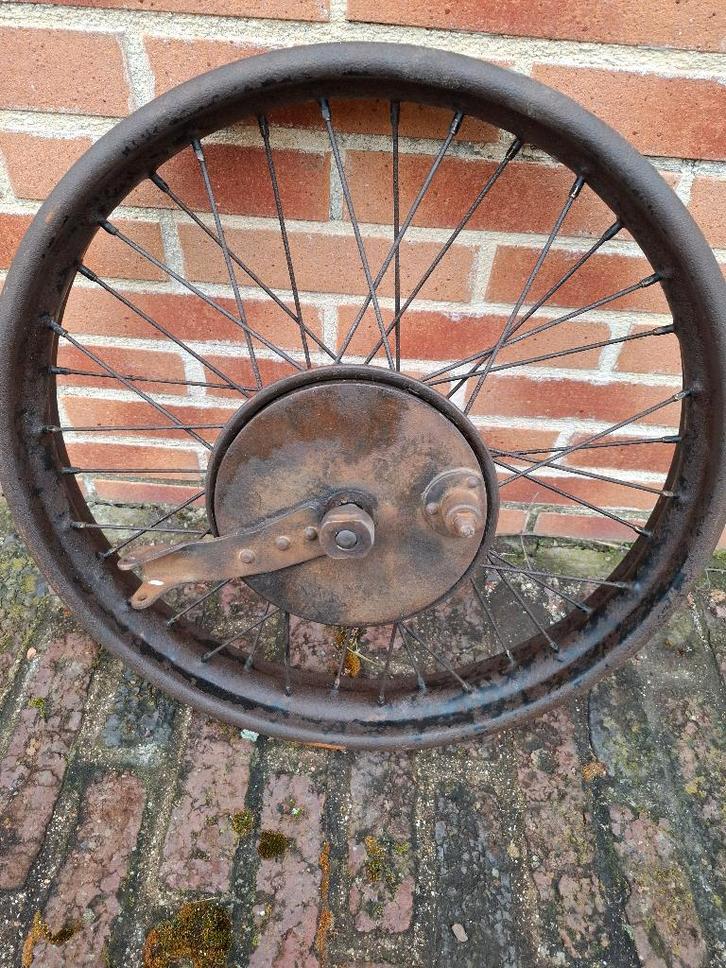 Roue oldtimers,ancetre,gillet,fn,saroléa, Fietsen en Brommers, Fietsonderdelen, Gebruikt, Wiel, Staal, Ophalen