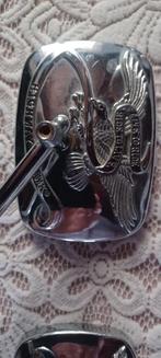 Miroirs, Enlèvement