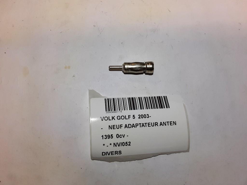 DIVERSEN DIVERS Volkswagen Golf V (1K1) (191035551), Gebruikt, Volkswagen, Mevr. I. Hauben, Rue de l'Espoir 34 34
4030  GRIVEGNÉE, BE