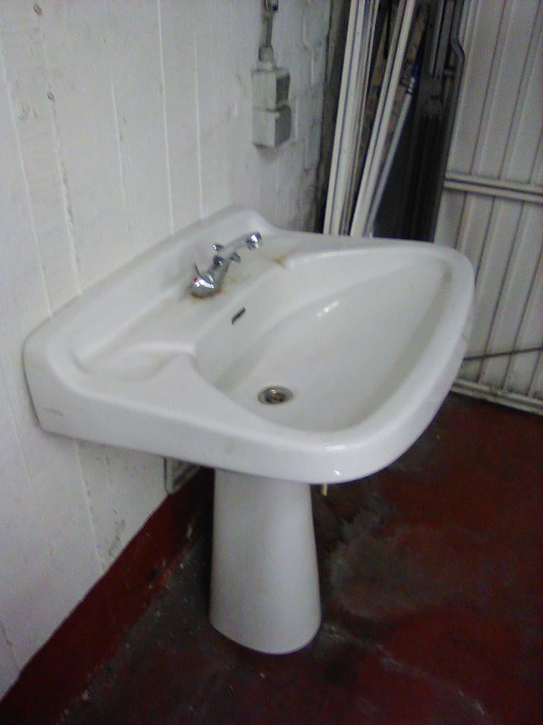 RETRO WASTAFEL COMPLEET AFHALING LEES BESCHRIJVING, Ophalen, Gebruikt, Steen, Wastafel