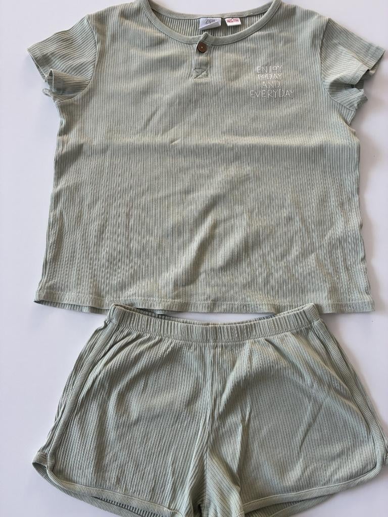 Groene zomerpyjama maat 140 van Zara, Kinderen en Baby's, Kinderkleding | Maat 140, Nacht- of Onderkleding, Ophalen of Verzenden