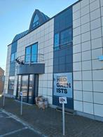 L'histoire de cette maison, Contacts & Messages