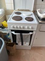 Cuisinière Électrique 4 Plaques + Four, Electroménager, Enlèvement, Comme neuf, Électrique