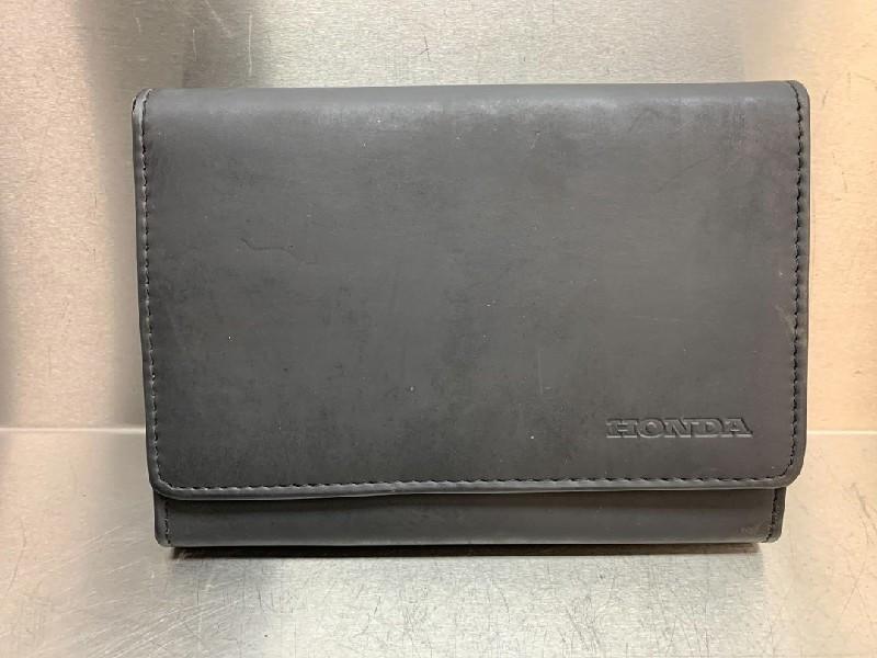 MANUEL UTILISATEUR Honda Civic (ES) (01-2000/12-2005), Autos : Pièces & Accessoires, Autres pièces automobiles, Honda, Utilisé