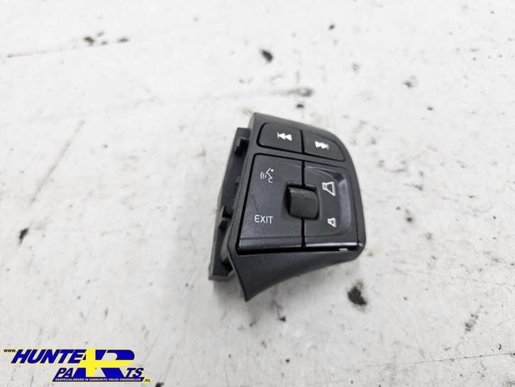 Radiobediening stuur Volvo V70/V60 III ('07-'17) 31334463, Auto-onderdelen, Elektronica en Kabels, Volvo, Gebruikt, Ophalen of Verzenden