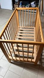 Lit bebe hauteur reglable, Enfants & Bébés, Parcs, Enlèvement, Comme neuf