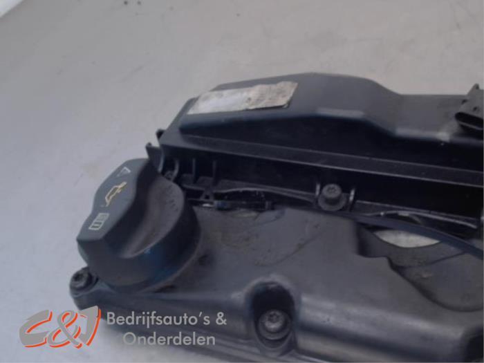 Couvercle soupapes d'un Mercedes Sprinter, Autos : Pièces & Accessoires, Moteurs & Accessoires, Mercedes-Benz, Utilisé, 3 mois de garantie