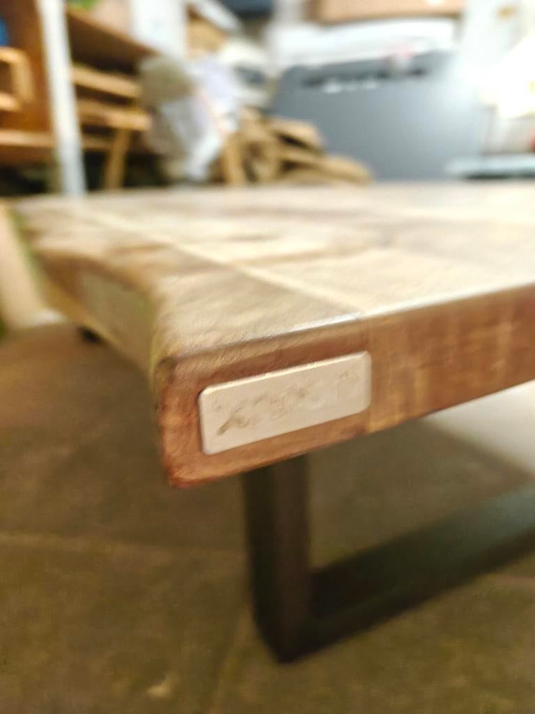 Xooon salontafel, Ophalen