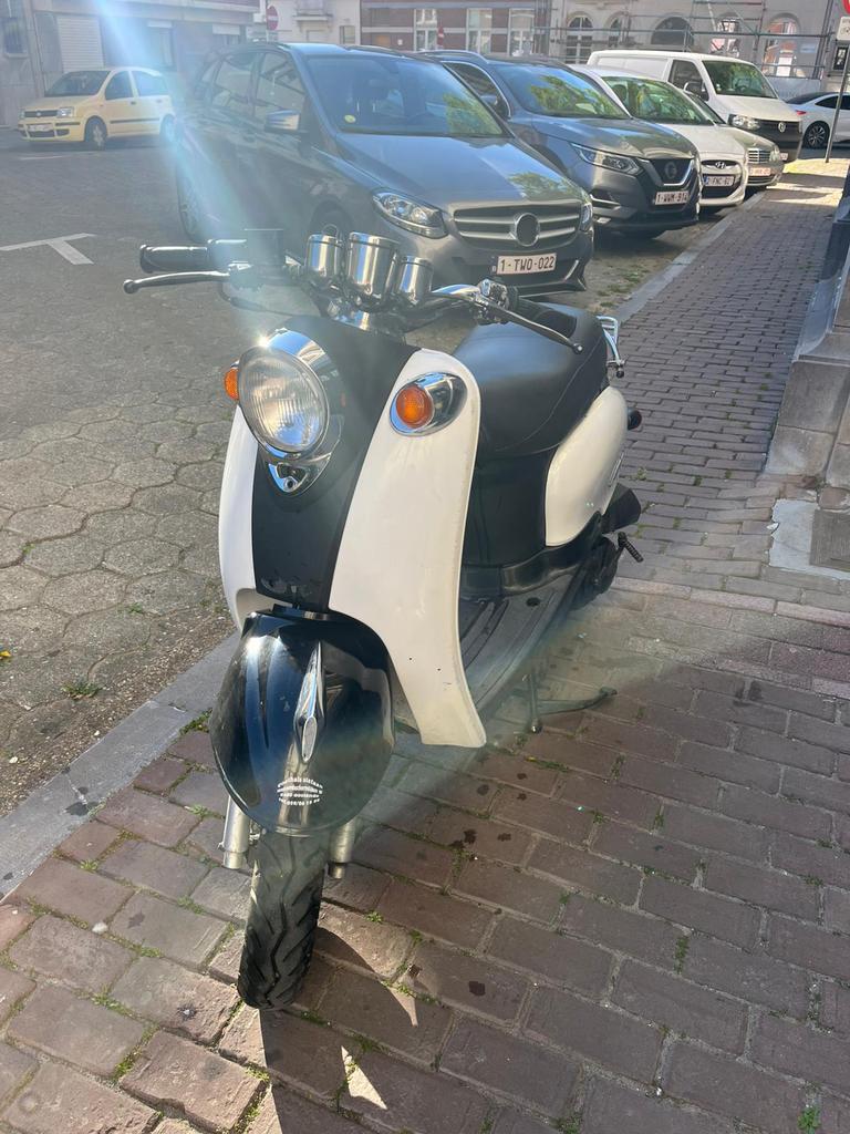 Scooter A klasse, Fietsen en Brommers, Ophalen, Zo goed als nieuw