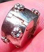 Ancien magnifique collier et pendentif, Envoi, Neuf