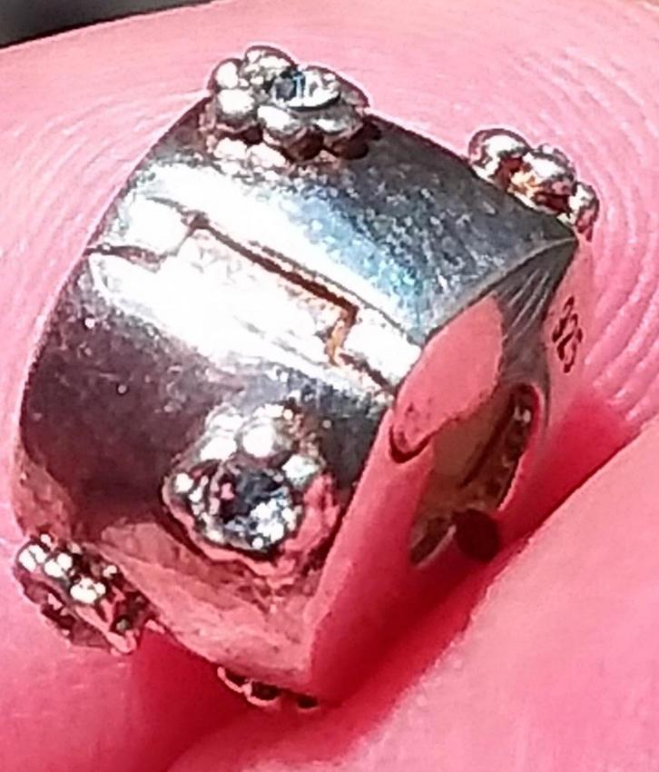 Oude prachtige kettinghanger, Handtassen en Accessoires, Bedels, Nieuw, Verzenden