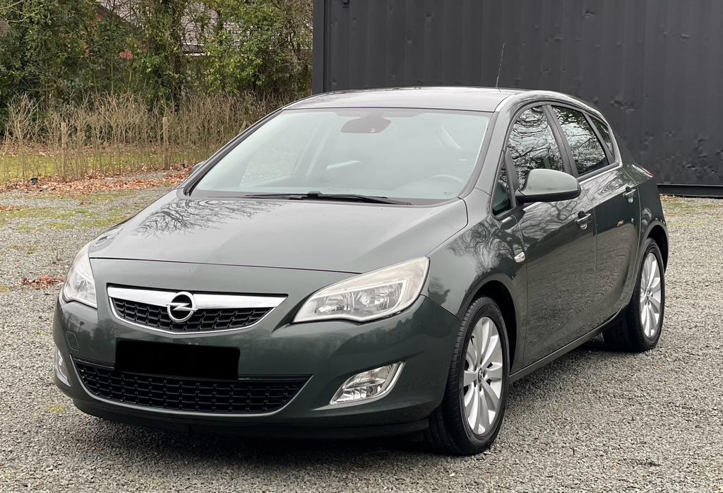 Opel Astra Facelift 1.7 CDTi/Euro 5/1er propriétaire, Autos, Bluetooth, Euro 5, Achat, Entreprise