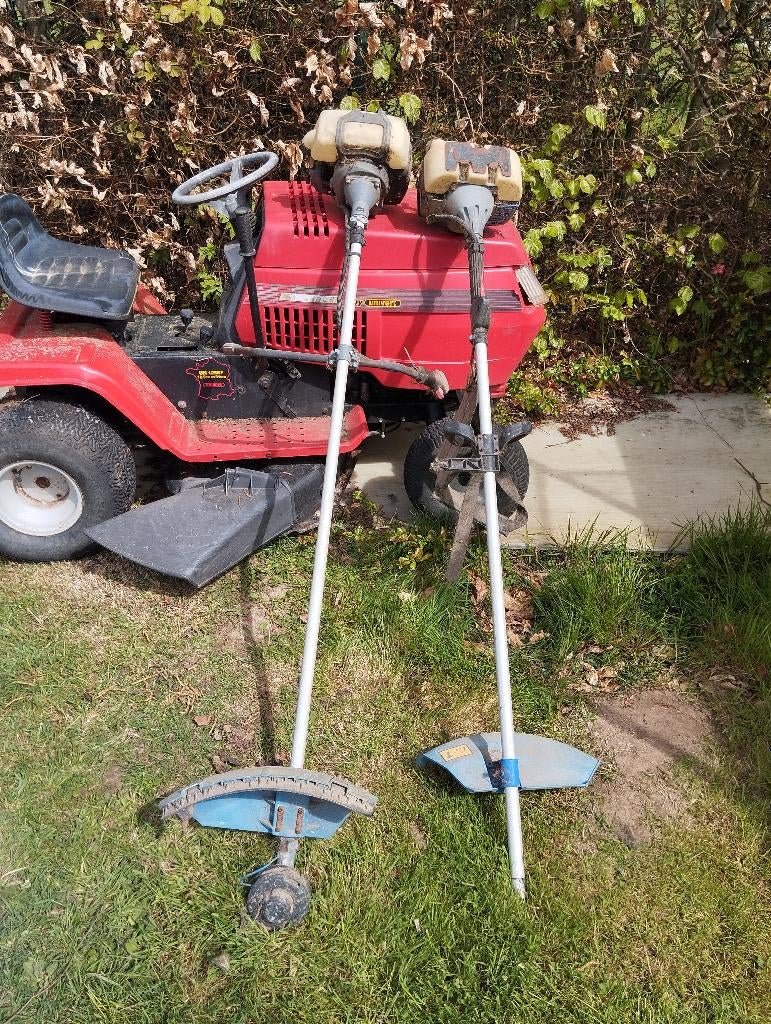 Tracteur tondeuse plus débroussailleuse, Ophalen, Gebruikt, Mulchfunctie