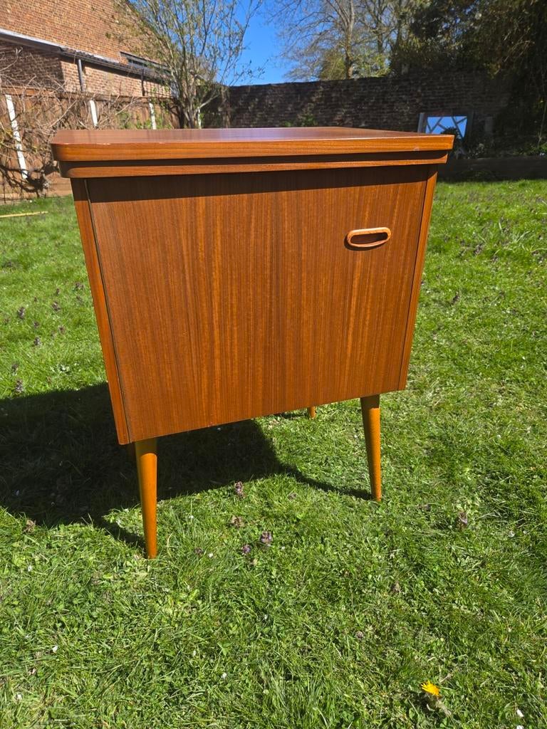 Superbe ancienne commode scandinave vintage, Enlèvement