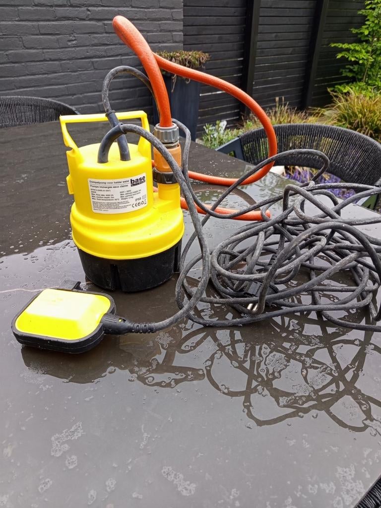 Dompelpomp, Ophalen, Dompelpomp