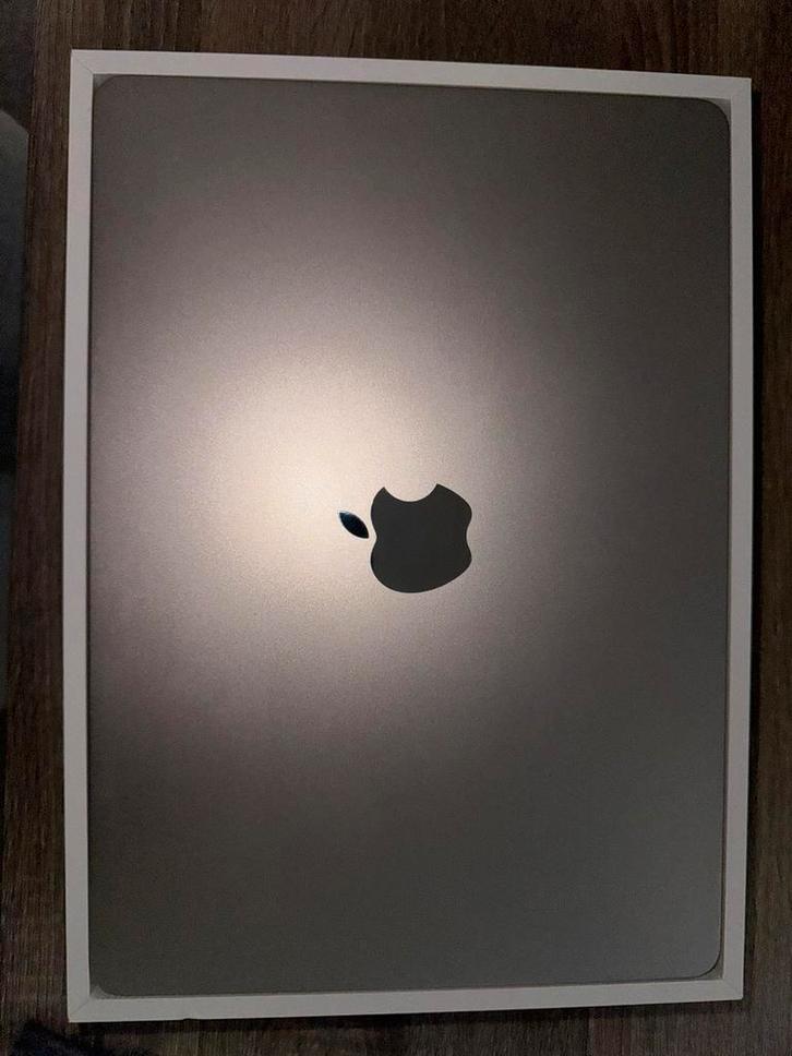 Apple macbook air 13 inch 2025 M4, Computers en Software, Apple Macbooks, Zo goed als nieuw, MacBook, 13 inch, 256 GB, 8 GB, Azerty