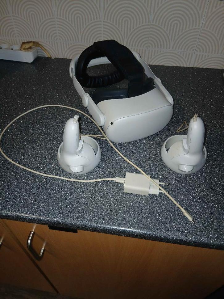 Casque VR , 64 Gb, blanc avec serre-tète ajustable, Games en Spelcomputers, Virtual Reality, Zo goed als nieuw, Overige platformen