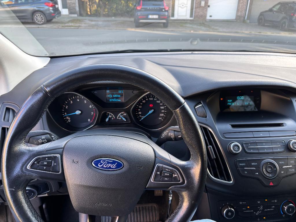 FORD FOCUS 1.0 ECOBOOST BENZINE, Focus, Stof, 1280 kg, 5 deurs