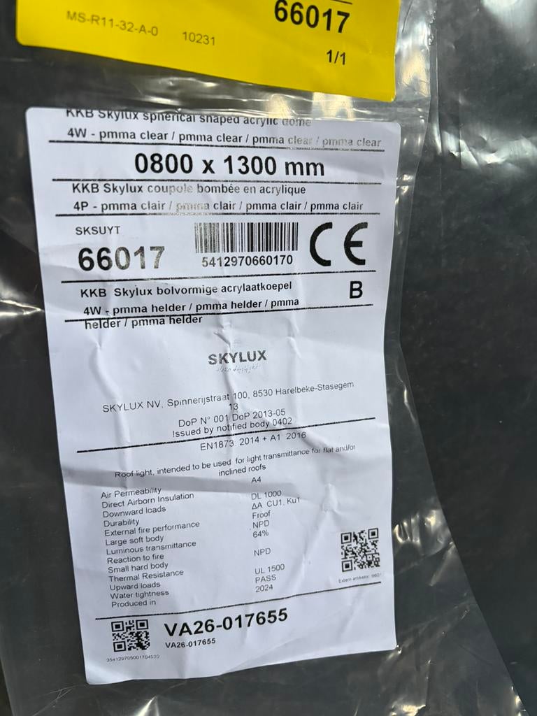 Koepel skylux nieuw kleine beschadiging, Ophalen, Zo goed als nieuw, Dakraam