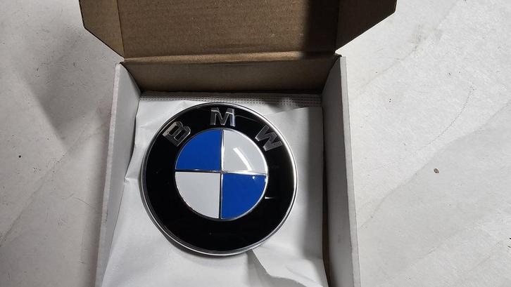 BMW embleem achterklep logo zwart blauw wit chrome nieuw BMW, Auto-onderdelen, Carrosserie, BMW, Nieuw, Herkomst onderdeel bekend