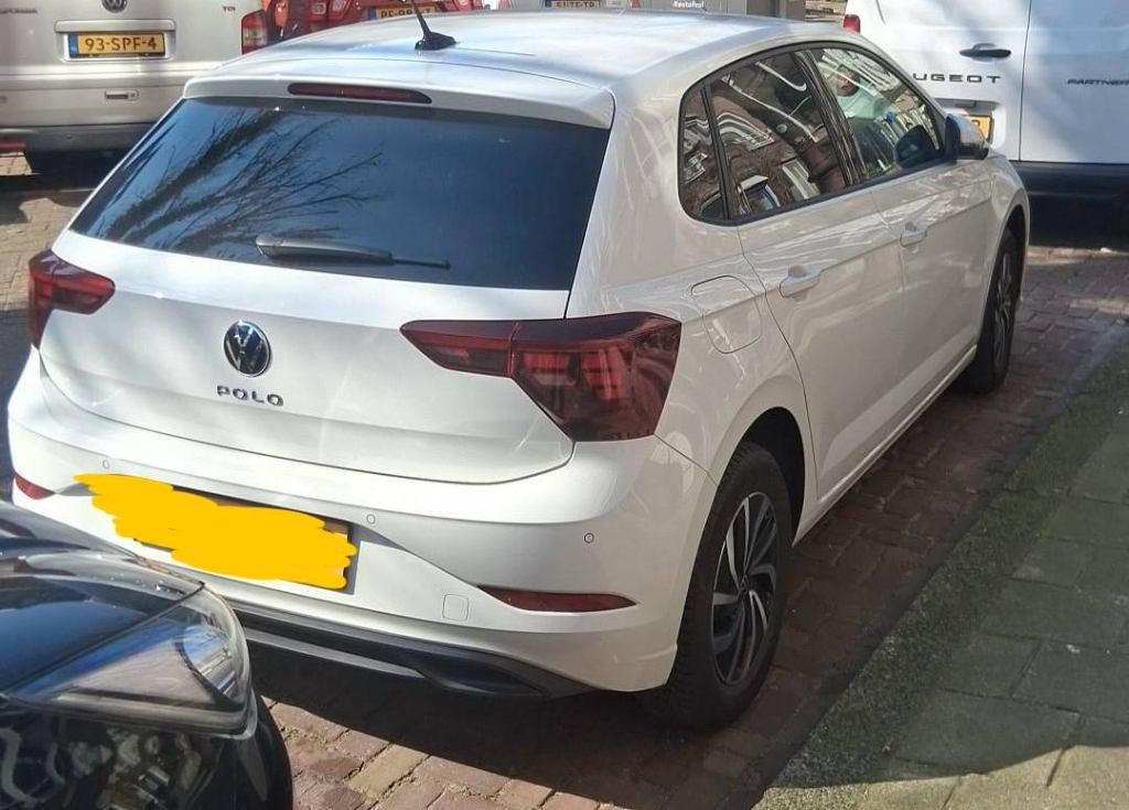 Volkswagen Polo 1.0 TSI Life Automaat 2024 95 PK, Auto's, Stof, Euro 6, Wit, 5 zetels