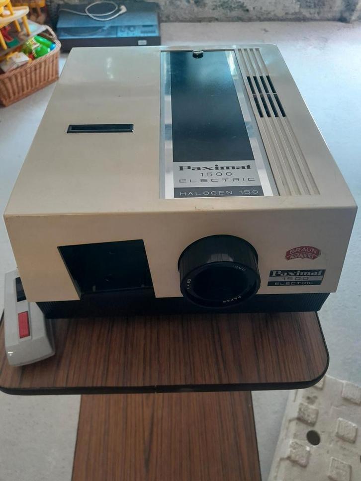 Braun Paximat 1500 diaprojector, Audio, Tv en Foto, Diaprojectoren, Gebruikt, Met scherm, Ophalen