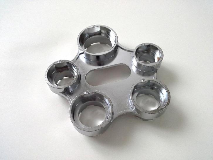 Clé universelle en métal pour aérateurs et embouts mousseurs, Doe-het-zelf en Bouw, Gereedschap | Handgereedschap, Gebruikt, Ophalen of Verzenden