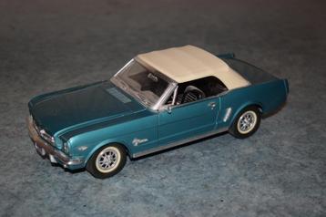 Ford Mustang Mira 1:18 miniatuur model beschikbaar voor biedingen