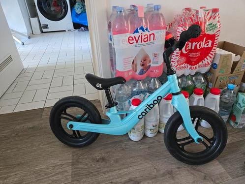 Draisienne Cariboo, magnésium ultra léger + Casque Globber, Fietsen en Brommers, Fietsen | Kinderfietsjes, Ophalen
